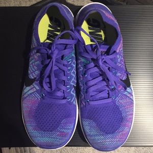 Nike Flyknit Size 8.5